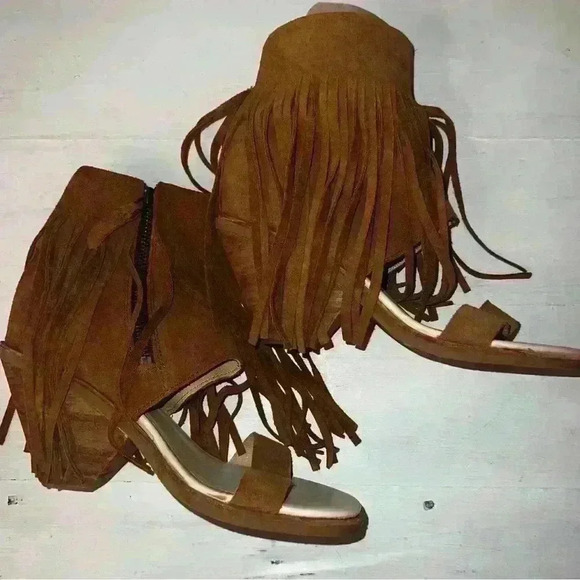 KOOLABURRA Piaz II Chestnut Suede Fringe Heel Sandals/Ankle Boot Zip Sz 6.5 - Picture 2 of 11